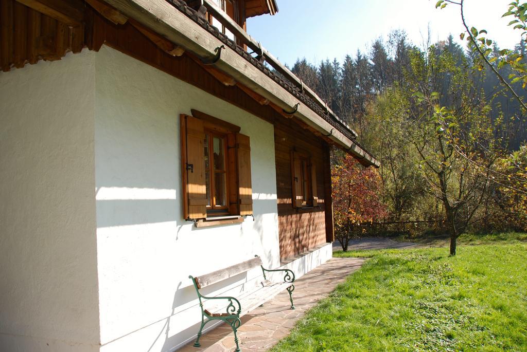 Landhaus Haselmoar Altmuenster Exterior photo